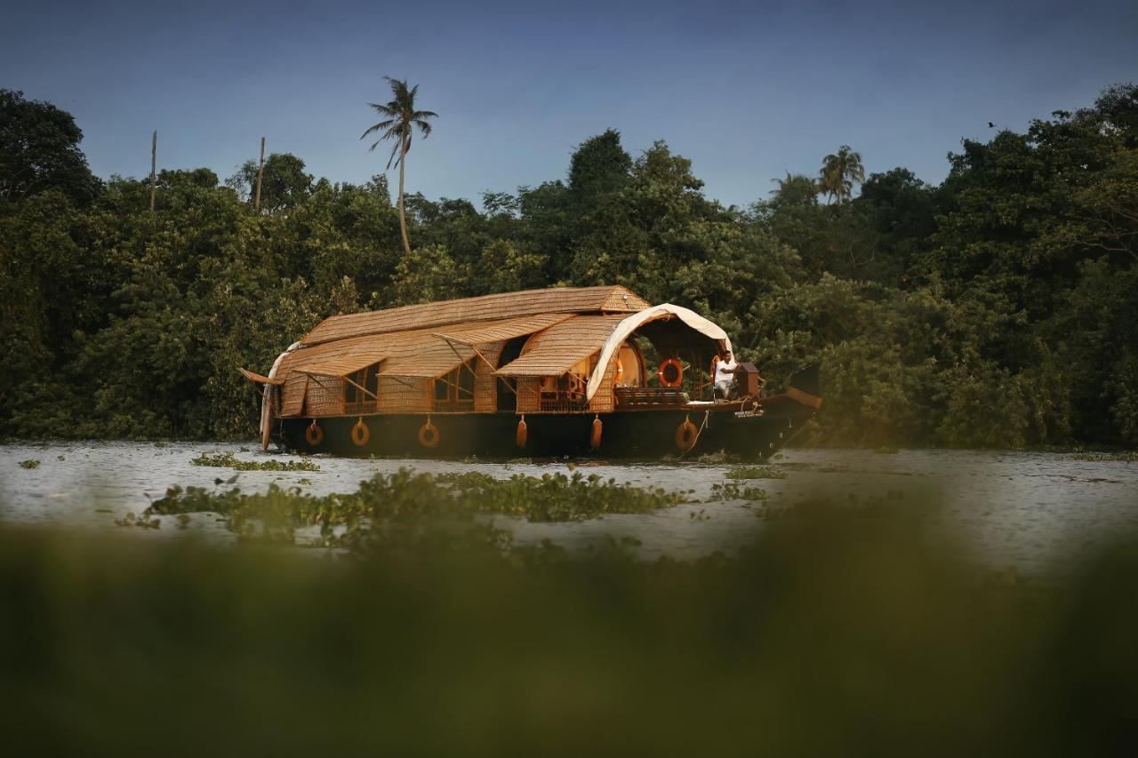 Coconut Lagoon Kumarakom- A Cgh Earth Experience Hotel Exterior foto