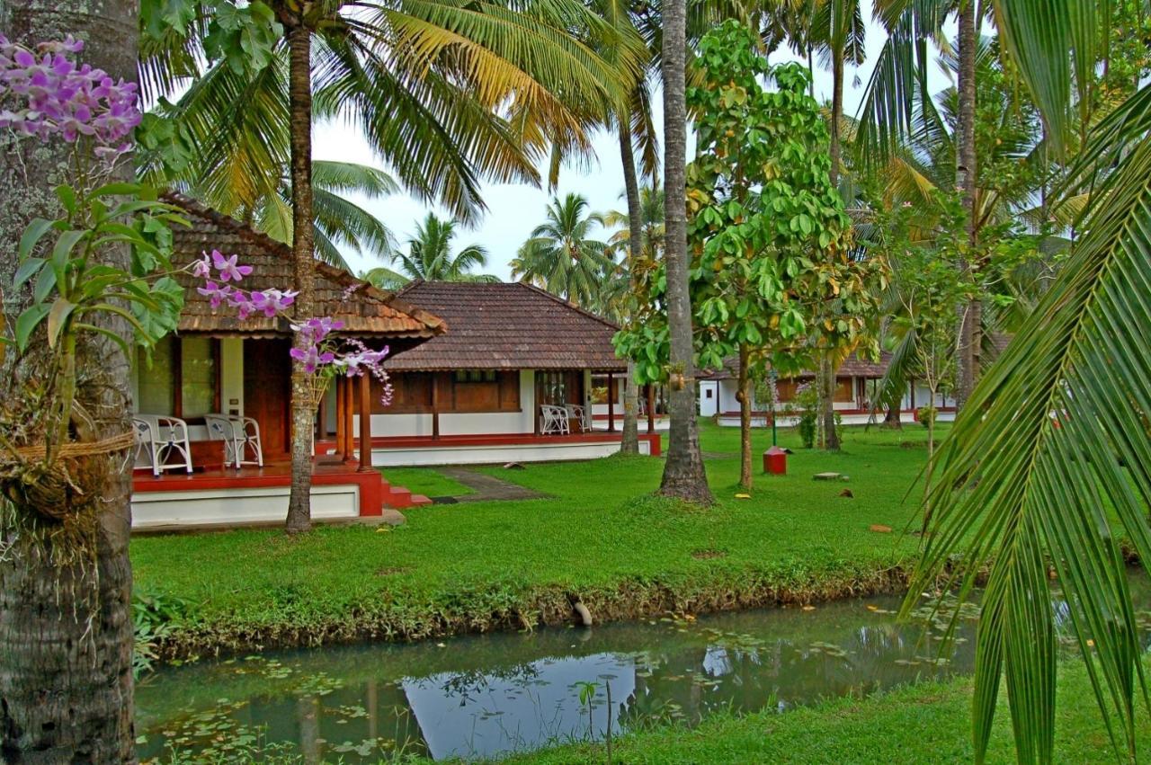 Coconut Lagoon Kumarakom- A Cgh Earth Experience Hotel Exterior foto